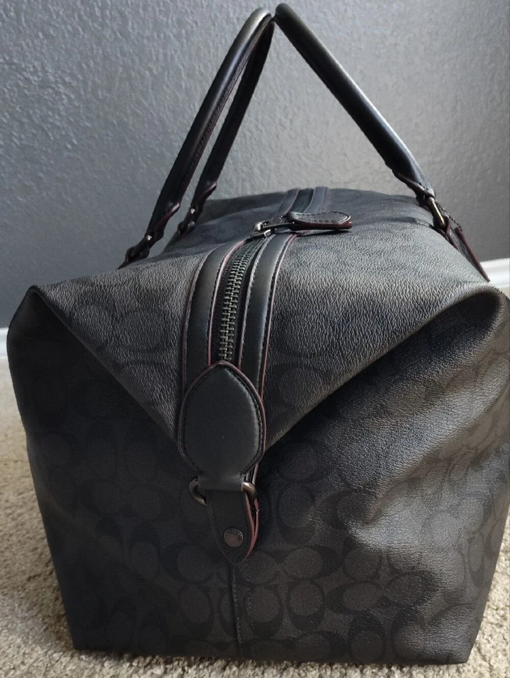 Coach Men's Signature Duffel Bag in Black/Black/Oxblood